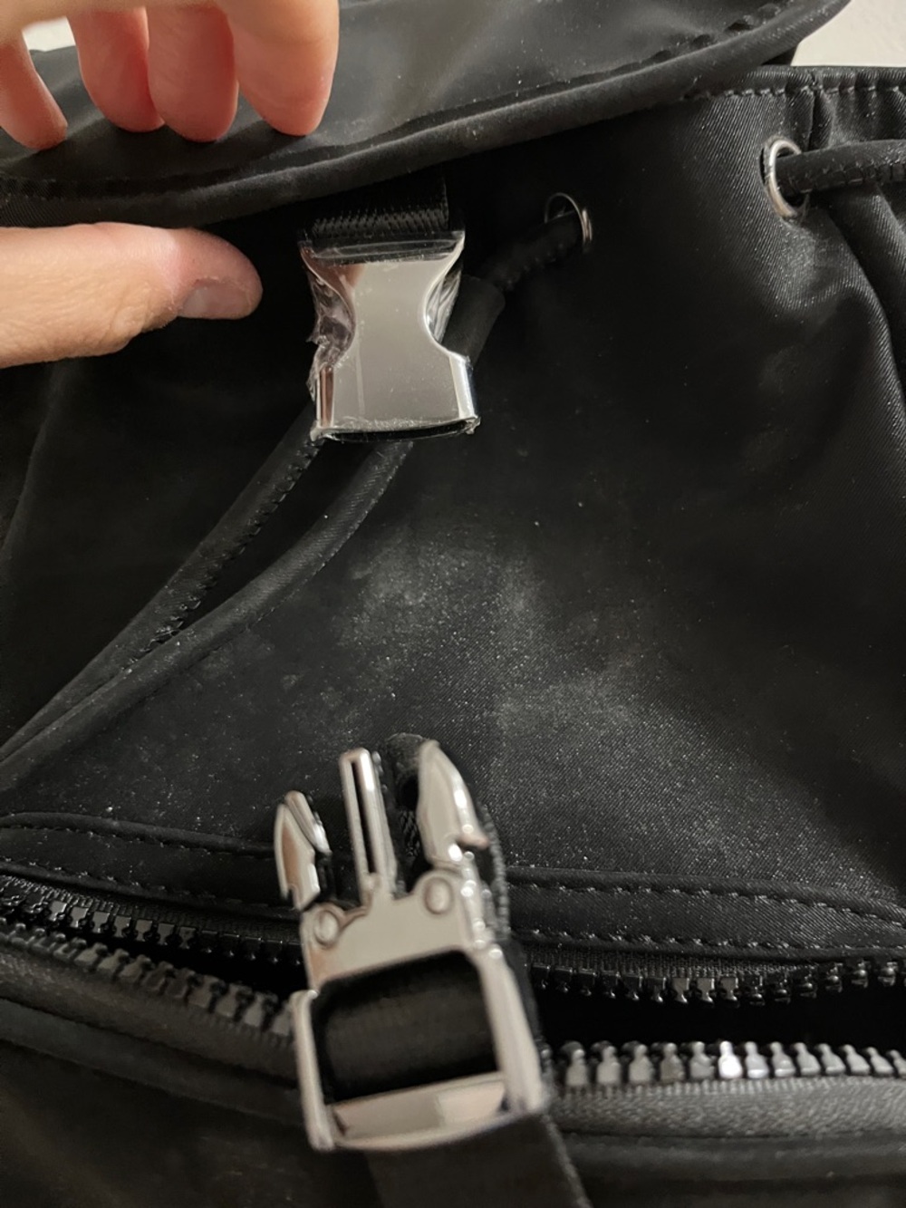 Paris Hilton Black Bag - Picture 3 of 5